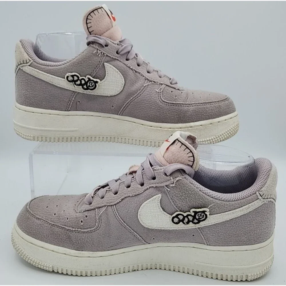 Nike Air Force 1 '07 SE Air Sprung Next Nature Women's Size 8 DJ6378-800 EUC